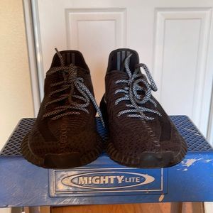 Yeezy Boost 350